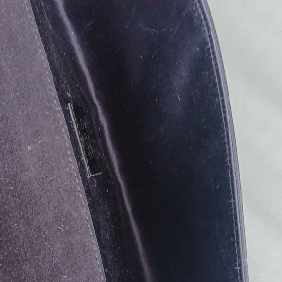 NWOT GUCCI Patent Leather Romy Clutch Black - Picture 8 of 9